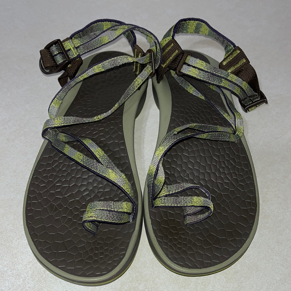Chaco woman sandals